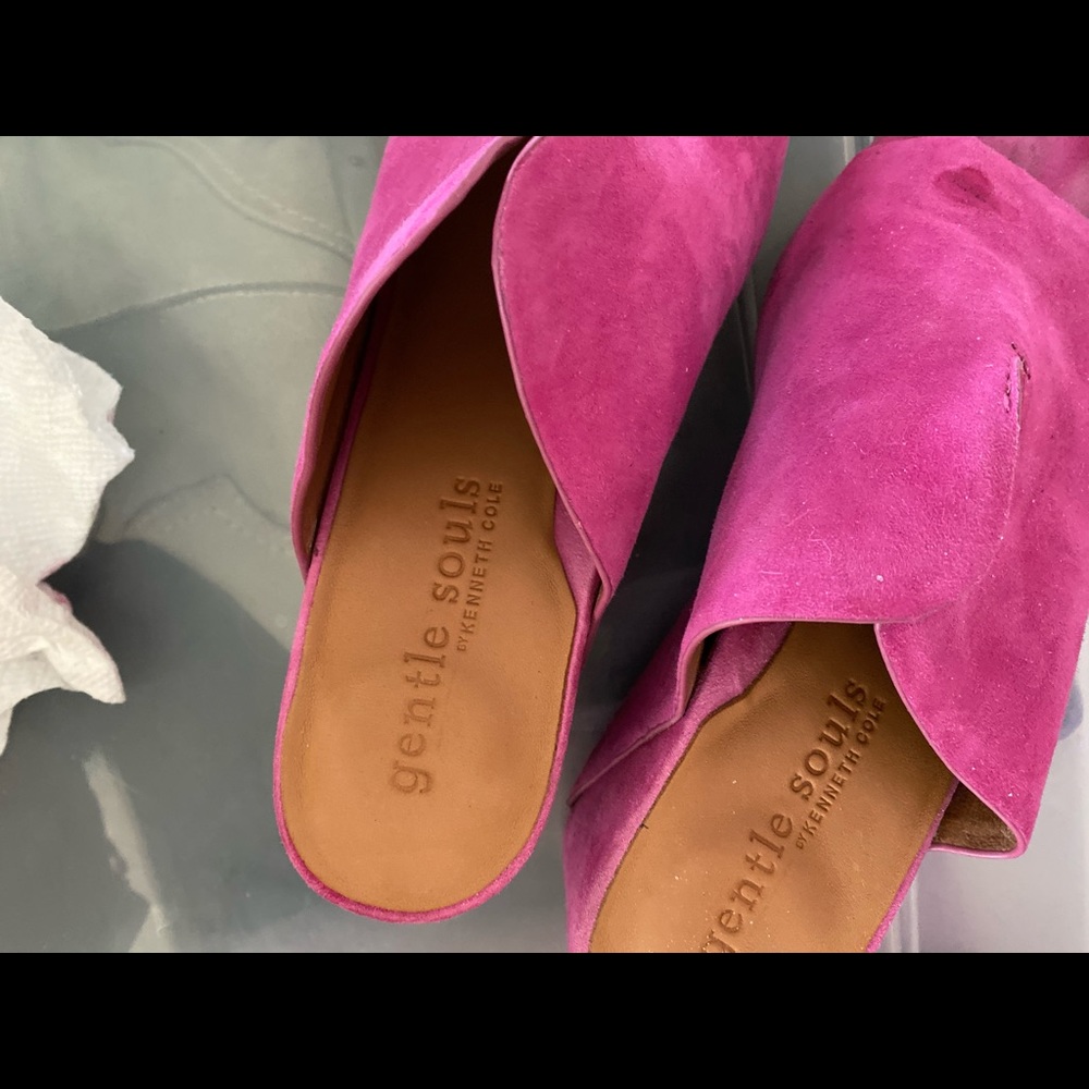 Gentle Soul wedges